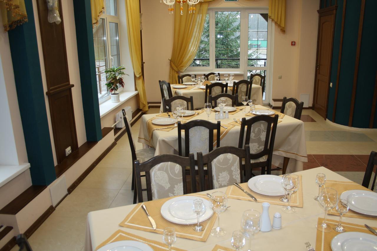 Belovezhskaya Pushcha Hotel Complex Zharkovshina Exterior foto